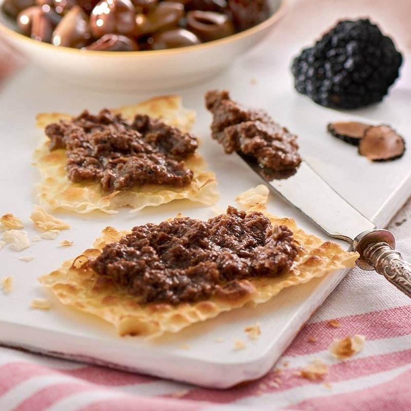 Toskánská olivová pasta s lanýži