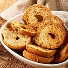 Crostini - křupavé chlebové kroužky