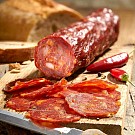 Pikantní pizza - salám